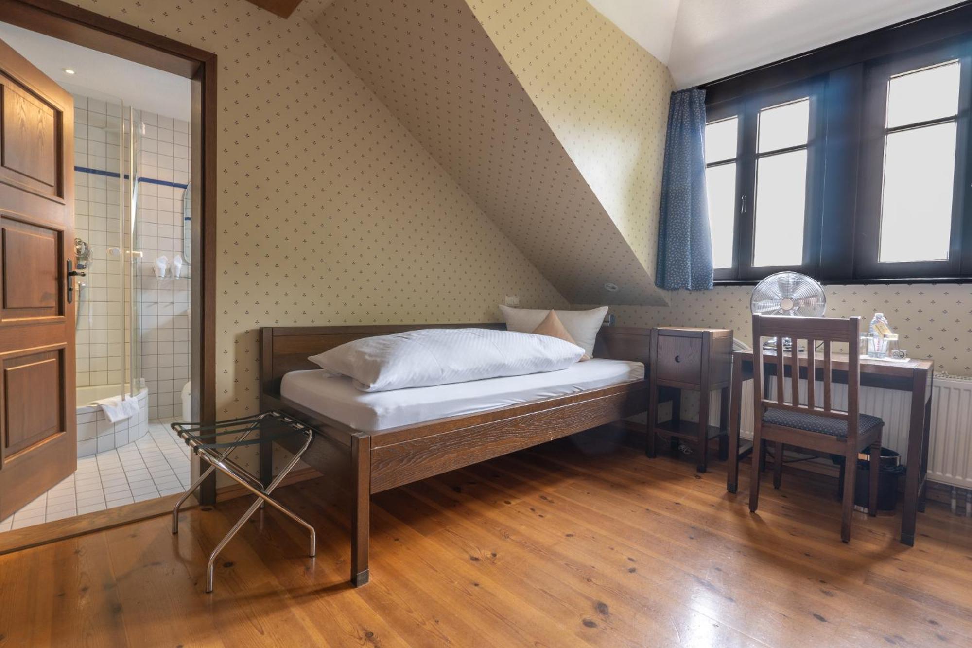 Burg Windeck ***S Hotell Bühl Rom bilde