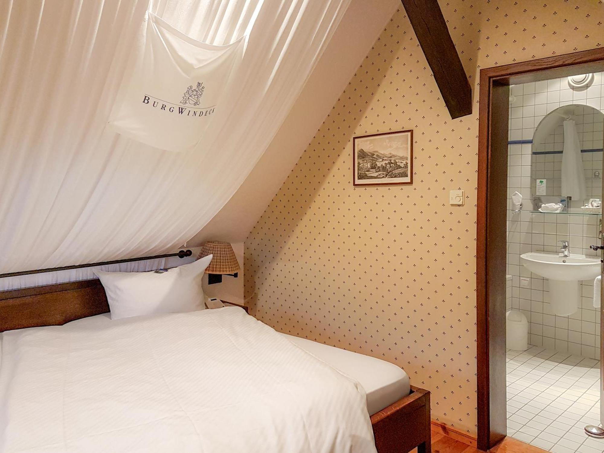 Burg Windeck ***S Hotell Bühl Rom bilde